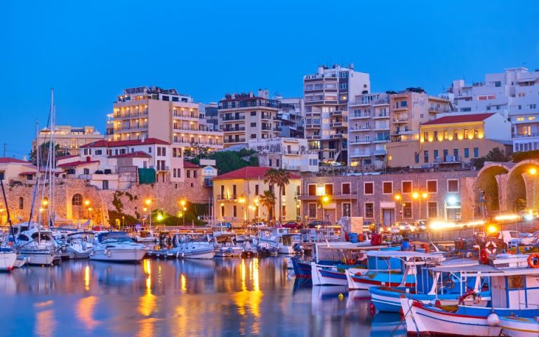 iraklio_crete_greece_tourism_shutterstock-768x480.jpg